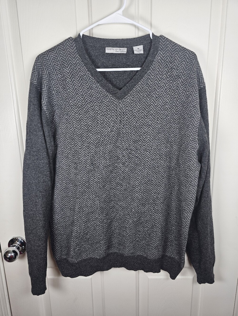 American Blue Cashmere V-Neck Mens Sweater Gray Herringbone Size M